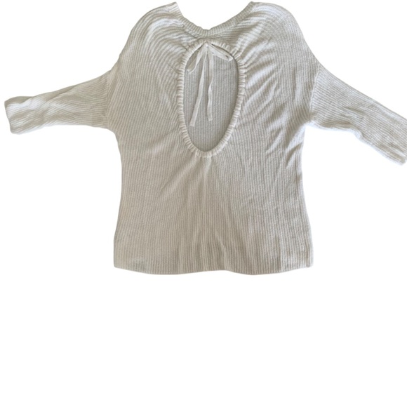 EXPRESS Sweater Oversized Cotton White Cut Out Back Hi Low Hem Scoop Neck VGUC - Picture 8 of 15